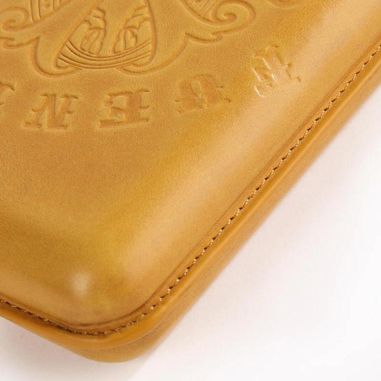 OpusX Society Spanish Nobuk Leather 3-Finger Soft Cigar Cases - Camel Yellow - Stitching Details