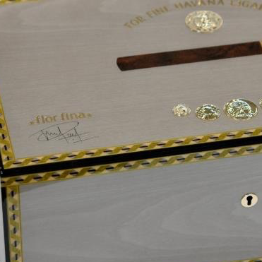 Elie Bleu Medals 75-Cigar Desktop Humidor