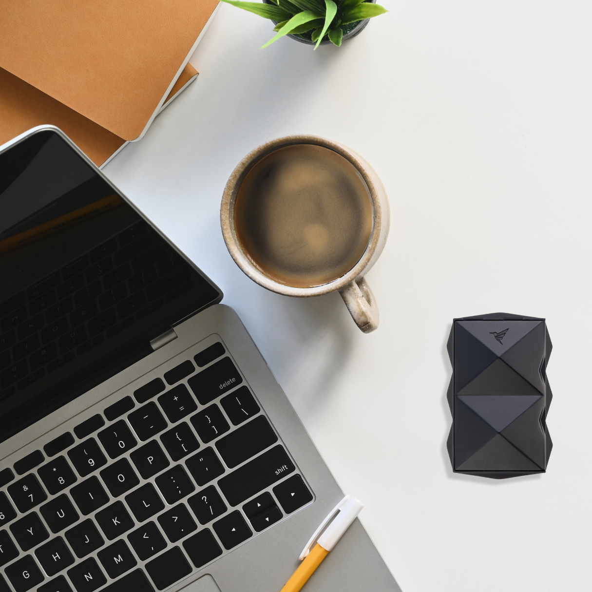 Colibri Quasar Dual Straight & V-Cut Cigar Cutters - Black - Flatlay