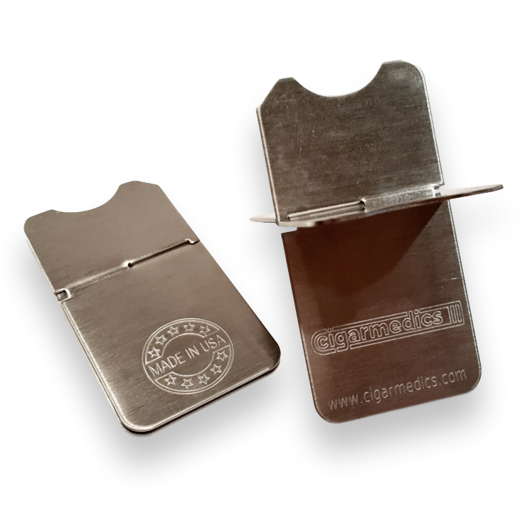 CigarMedics Xcissor Cigar Stand - Exterior Front