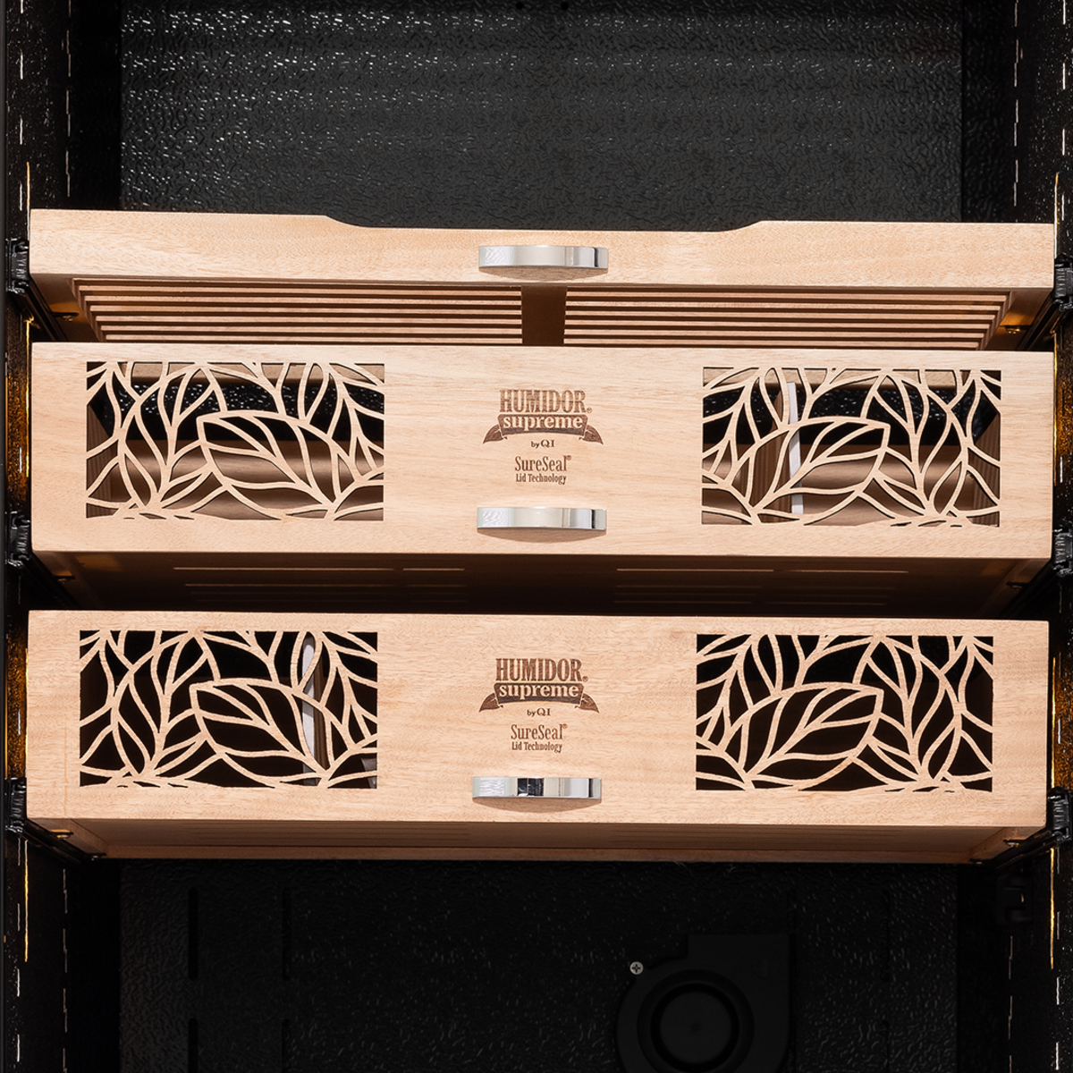 Humidor Supreme Temperature and Humidity Controlled 2,500-Cigar Electric Humidor - Details