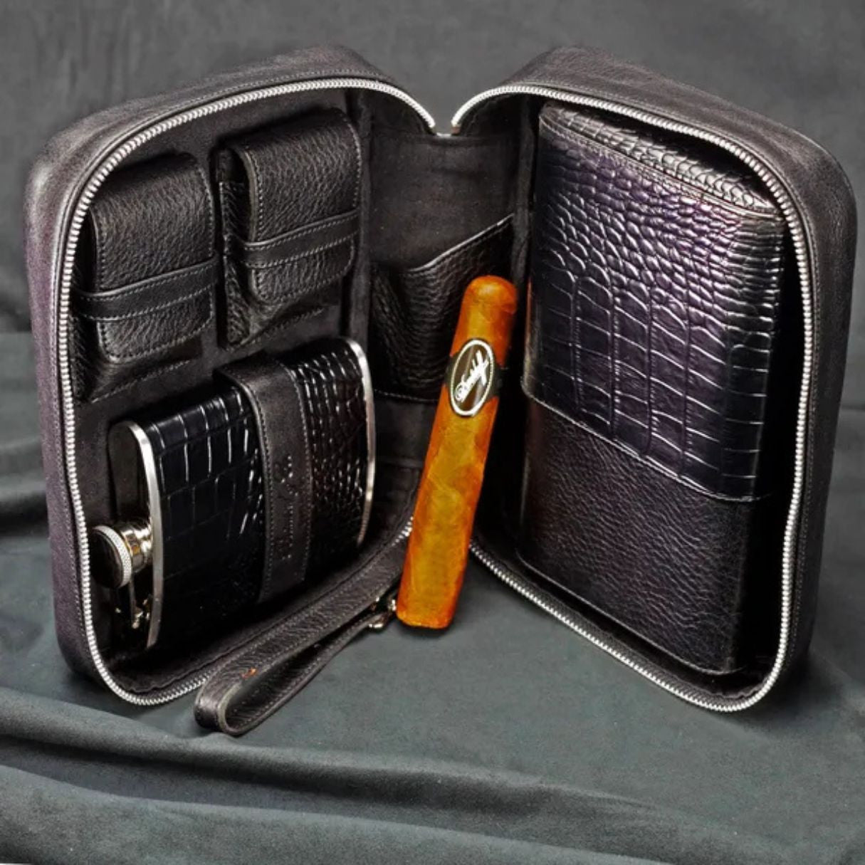 Brizard & Co Havana Traveler Crocodile Black Leather 5-Finger Soft Cigar Case - Case Opened 1