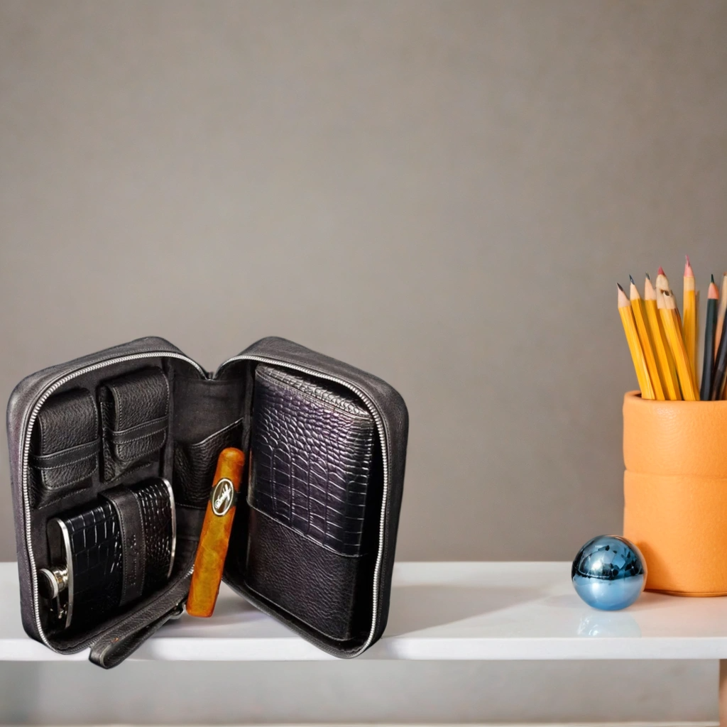 Brizard & Co Havana Traveler Crocodile Black Leather 5-Finger Soft Cigar Case - Lifestyle