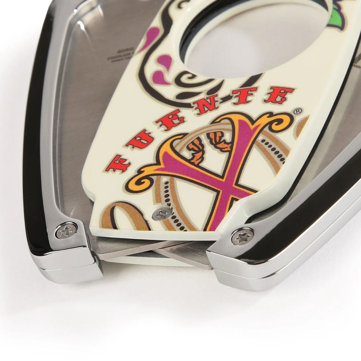 OpusX Society Sugar C30 Double Blade Cigar Cutter - Design Details