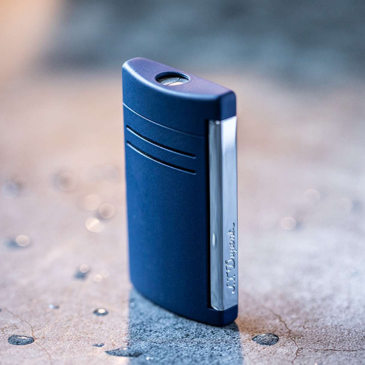 S.T. Dupont Maxijet Torch Flame Single Jet Cigar Lighter - Matte Blue - Lifestyle