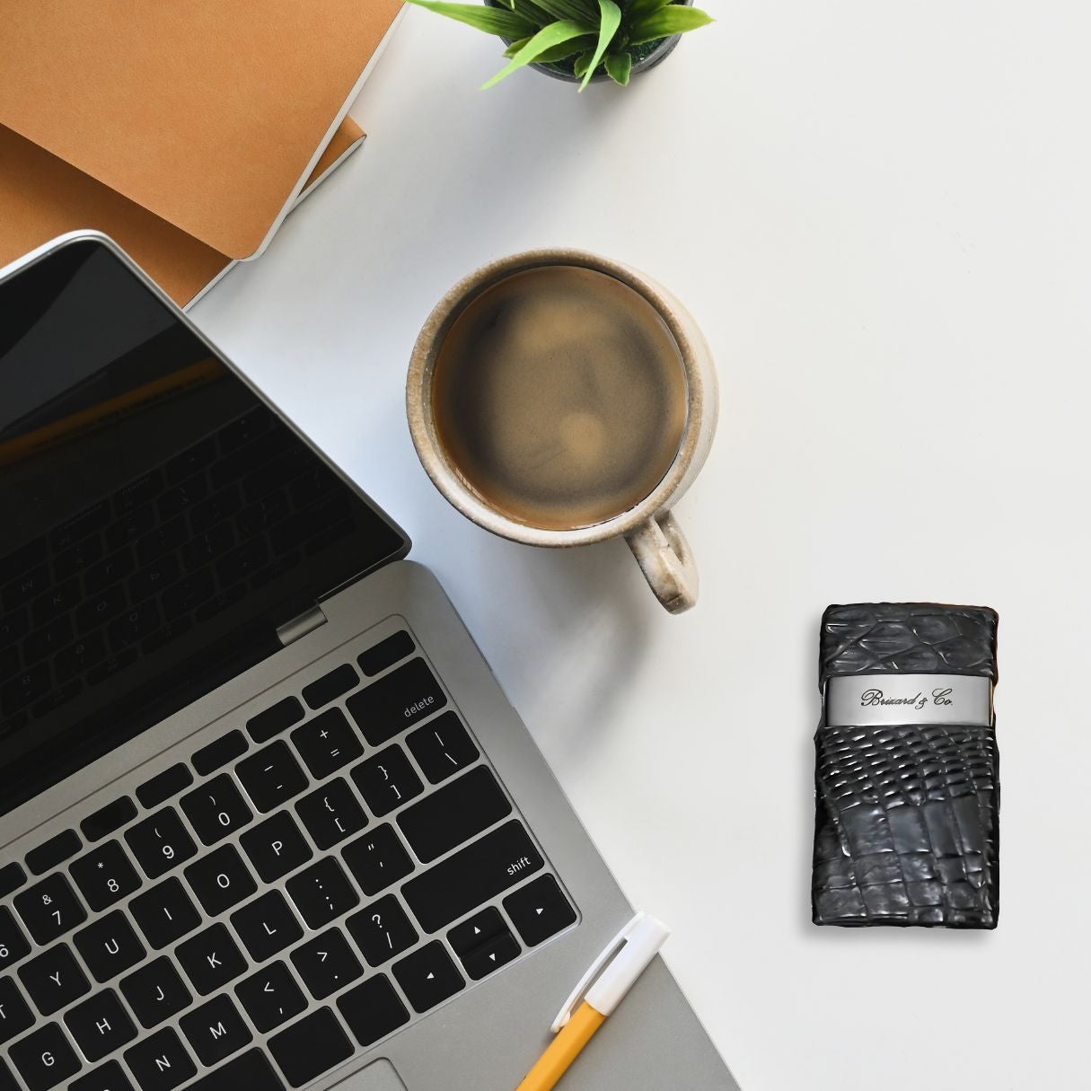 Brizard & Co Crocodile Black Venezia Torch Flame Single Jet Cigar Lighter - Flatlay