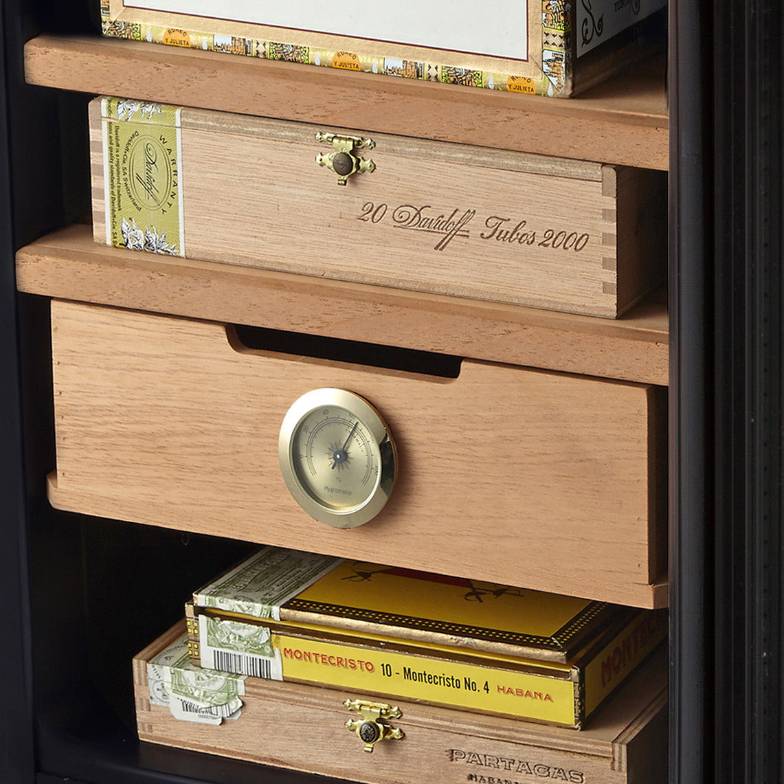 Whynter CHC-120S Stainless Steel 250-Cigar Cooler Humidor 1.2 cu. ft.  - Interior Drawers