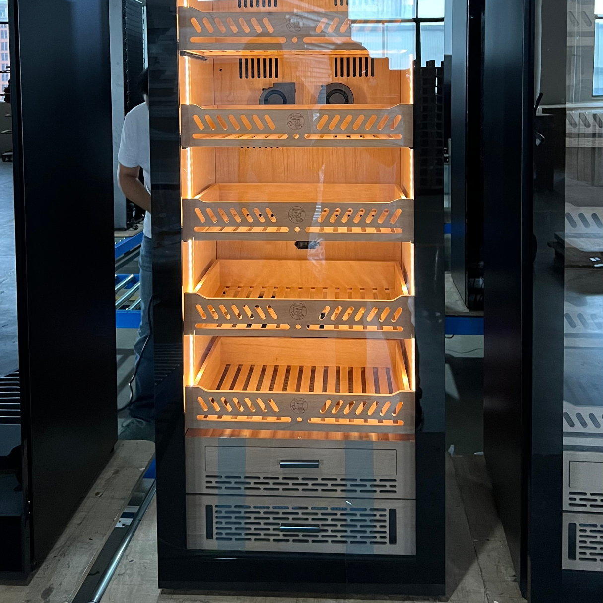 Yohtron YC-448 Premium Series Classic Black 2300-Cigar Electric Humidor - Front