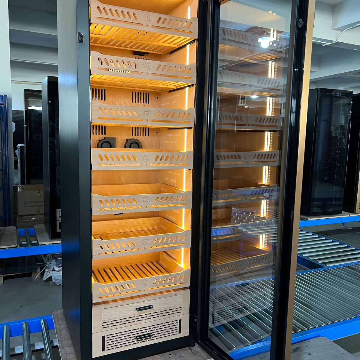 Yohtron YC-448G Premium Series Gold 2300-Cigar Electric Humidor - Open Door