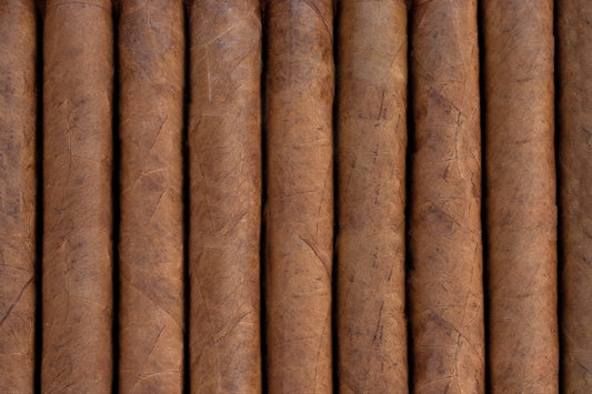 The Difference Between Hand Rolled And Machine Rolled Cigars