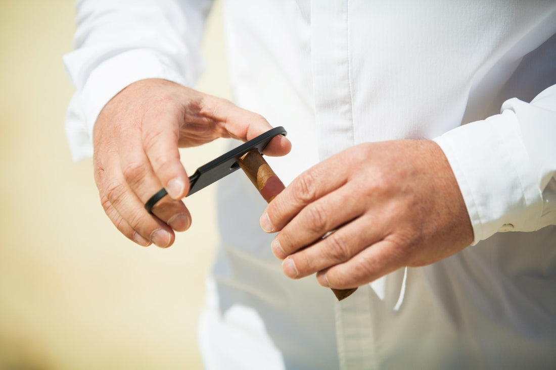 5 Different Types of Cigar Cuts