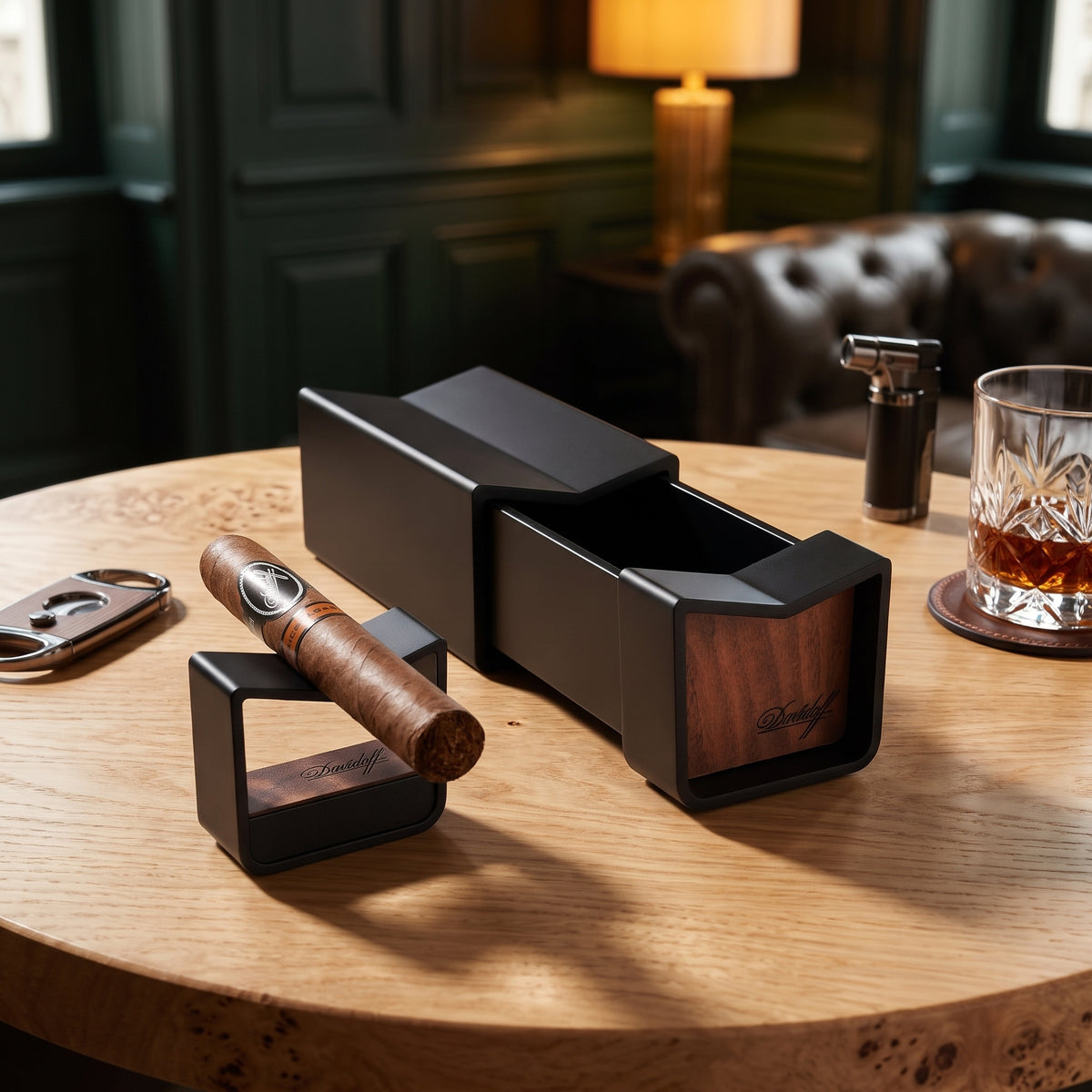 Davidoff Sliding 1-Cigar Ashtray  - Lifestyle Image