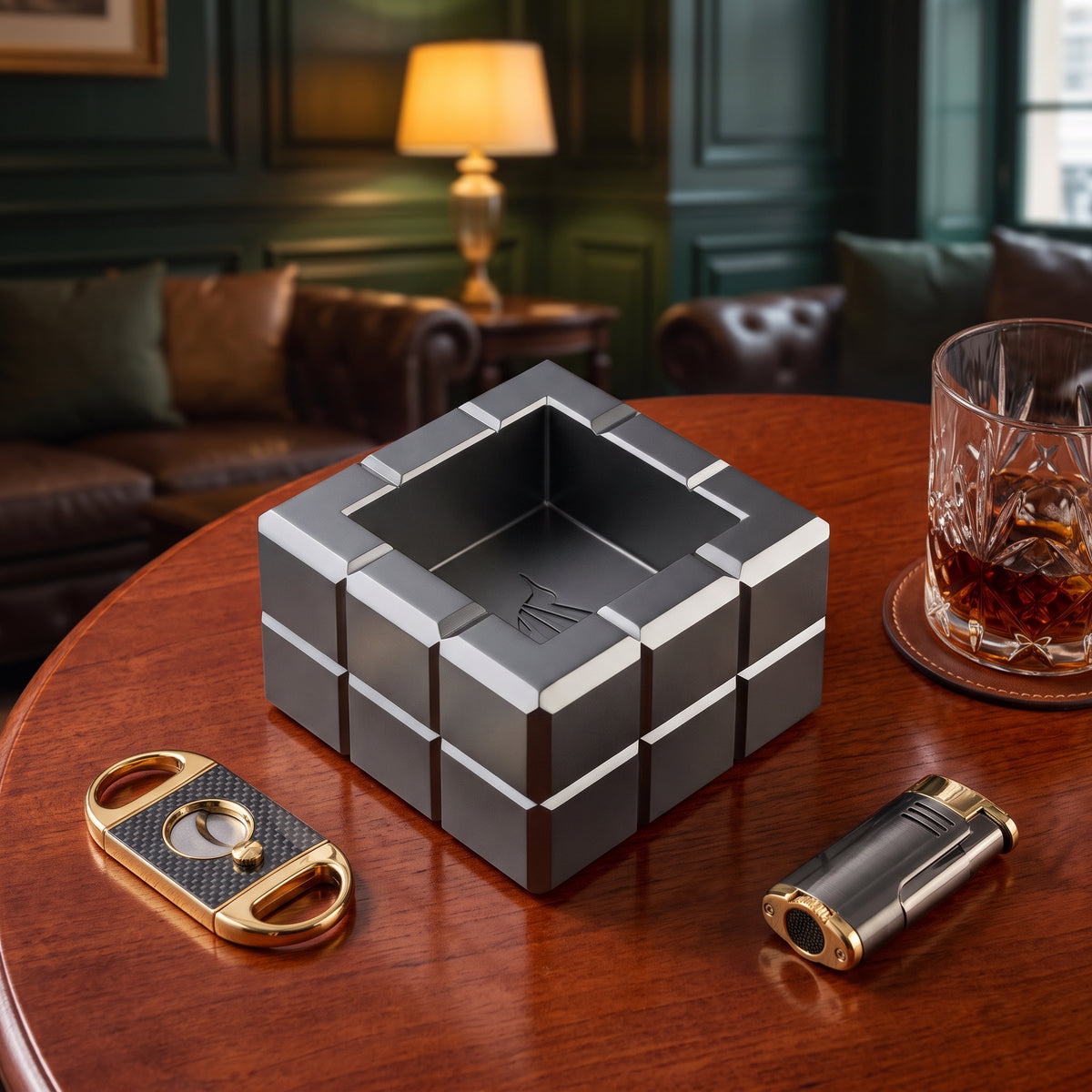 Colibri Heritage Cube 4-Cigar Ashtray - Lifestyle Image