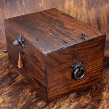 Brizard & Co The Hacienda Humidor 130/150-Cigar Desktop Humidor  - Side View