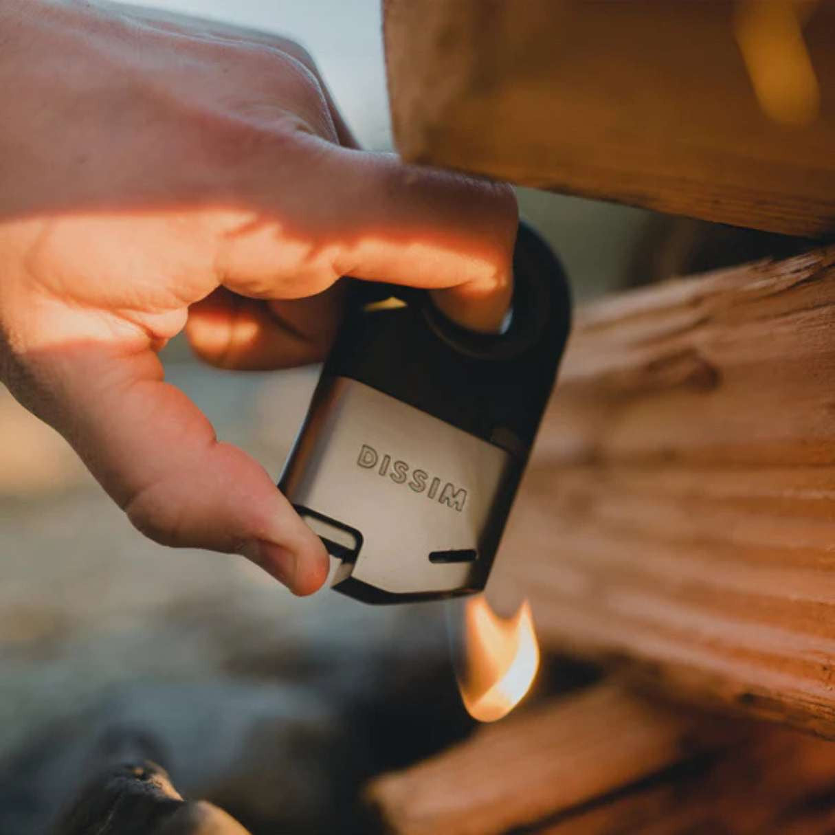 Dissim Inverted Soft Flame Pipe Lighter - Black - Lifestyle3