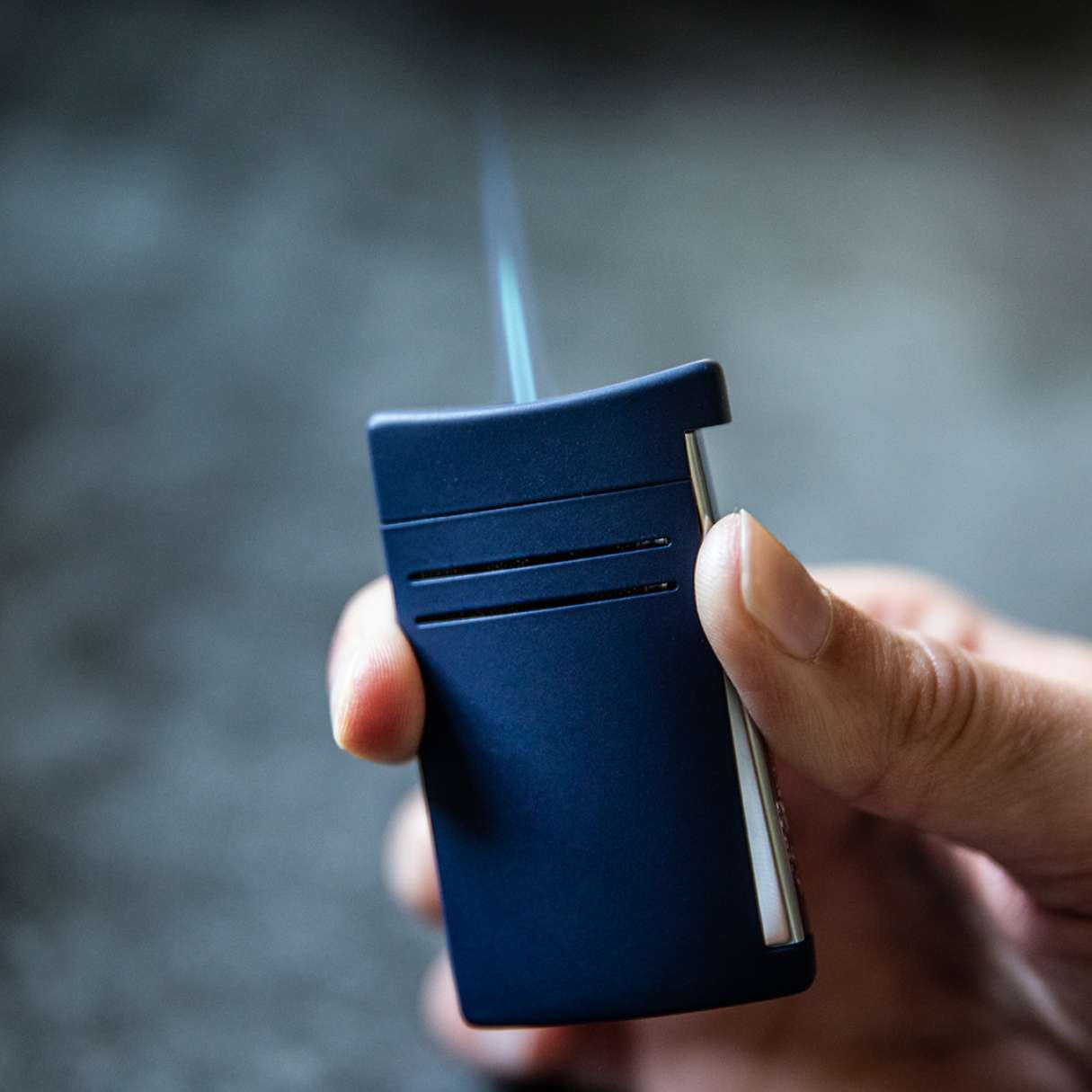 S.T. Dupont Maxijet Torch Flame Single Jet Cigar Lighter